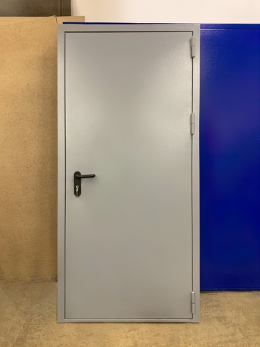 Однопольная противопожарная дверь