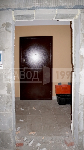 Дверной проем после демонтажа входной двери Дверной проем после демонтажа входной двери