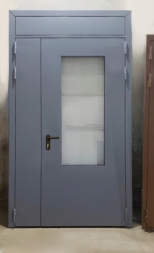 Двупольная с верхней вставкой и стеклопакетом