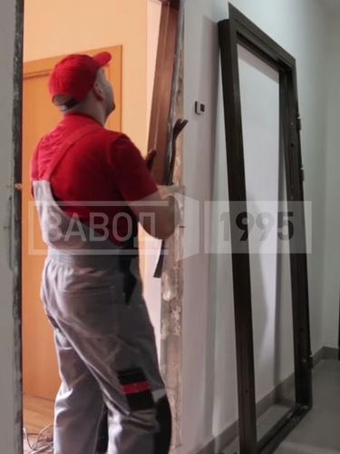 Демонтаж дверного короба