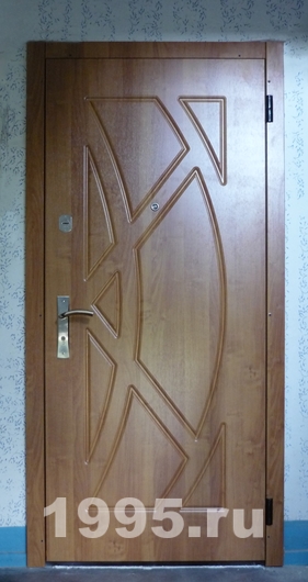 Установленная дверь Установленная дверь