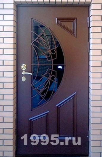 Установленная дверь