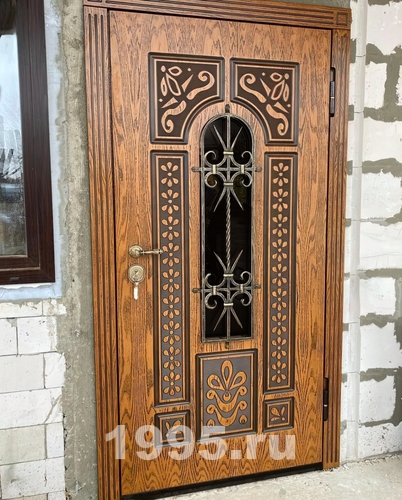 МДФ с ажурным рисунком, стеклопакетом и решеткой