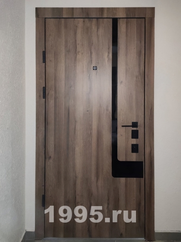 Стальная дверь в квартиру