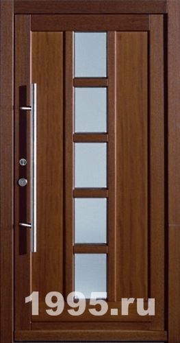 Входная дверь со стеклом в квартиру